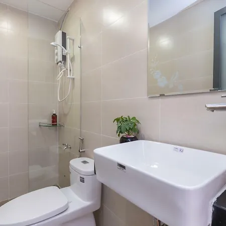 Cozrum Homes Ly Chinh Thang Ho Chi Minh City Exterior photo