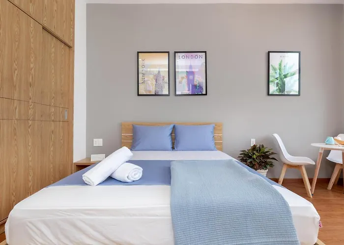 Cozrum Homes Ly Chinh Thang